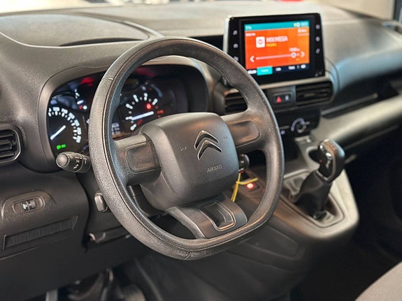 Citroen Berlingo 18 of 28