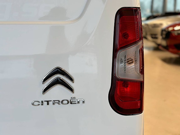 Citroen Berlingo 8 of 28