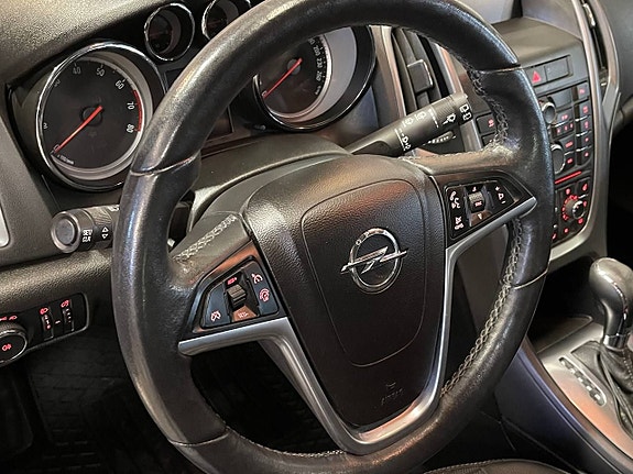 Opel Astra 11 of 13