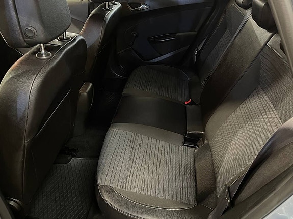 Opel Astra 8 of 13