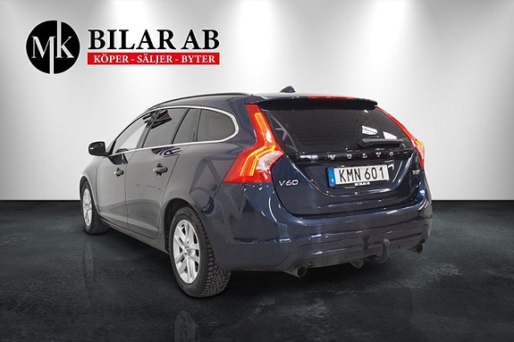 Volvo V60 4 of 11