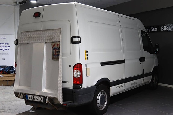 Opel Movano 4 of 27