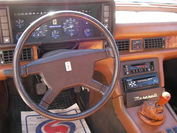 Maserati Biturbo 13 of 16