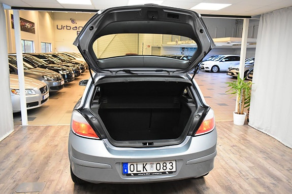 Opel Astra 5 of 5