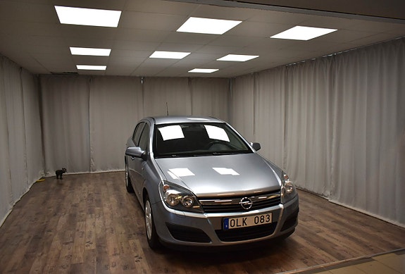 Opel Astra 9 of 18
