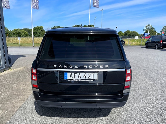 Land Rover Range Rover 4 of 23
