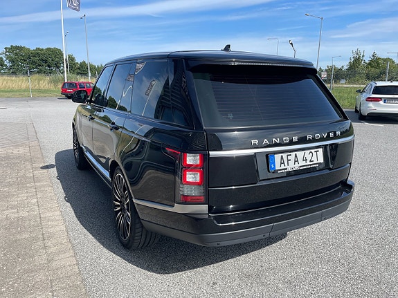 Land Rover Range Rover 5 of 23