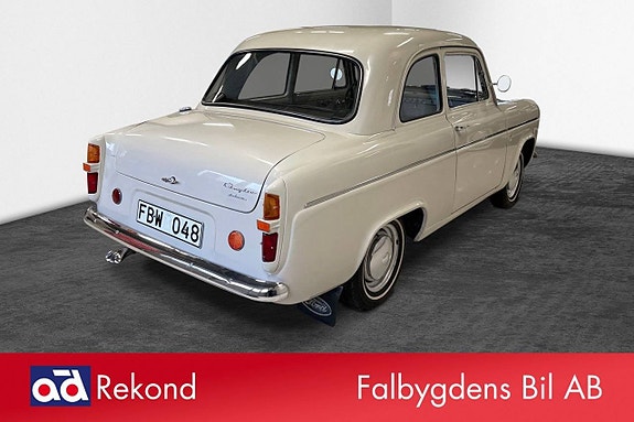 Ford Anglia 5 of 5