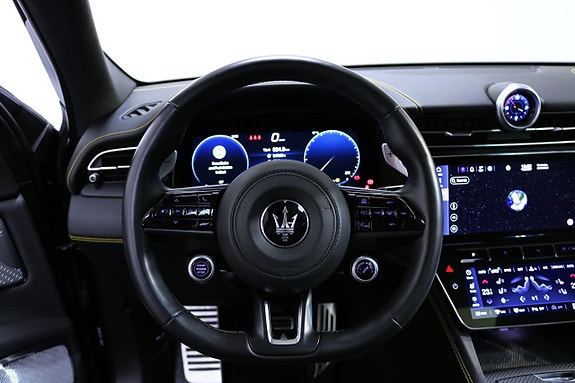 Maserati Grecale 9 of 23