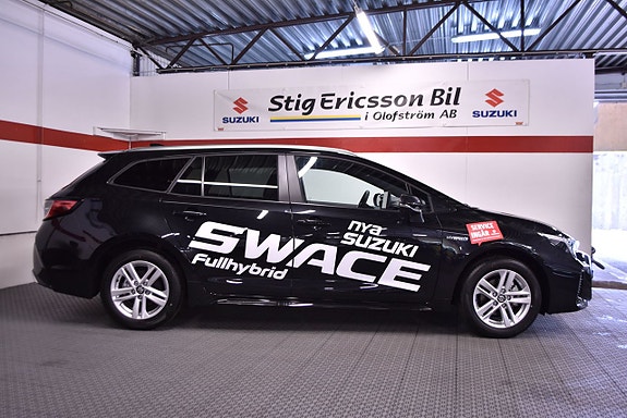 Suzuki Swace 2 of 5