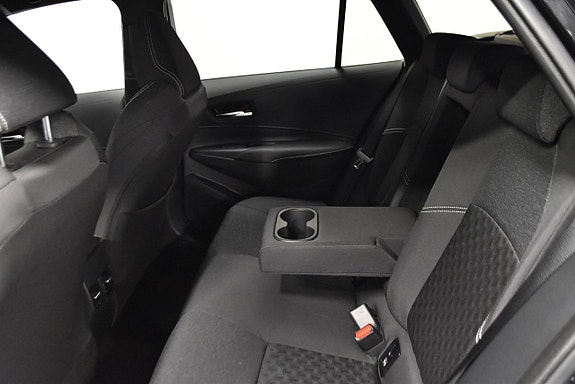 Suzuki Swace 8 of 18
