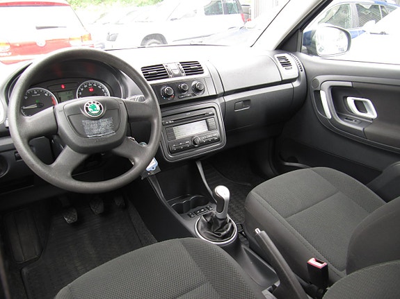 Skoda Fabia 7 of 11