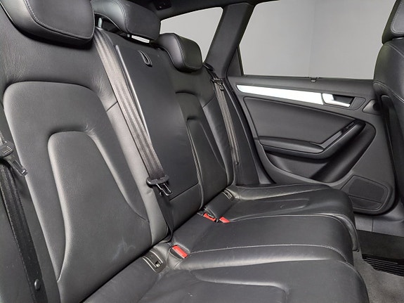 Audi A4 14 of 27