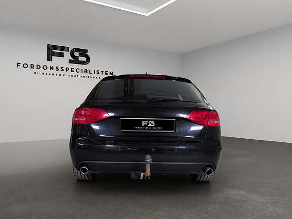 Audi A4 4 of 5