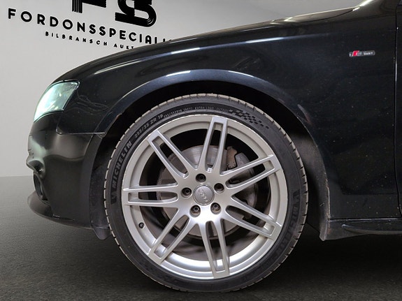 Audi A4 26 of 27
