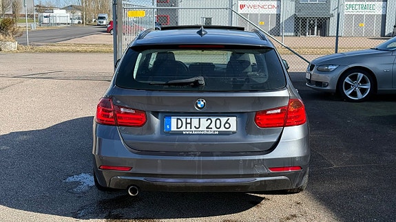 BMW 318 4 of 5