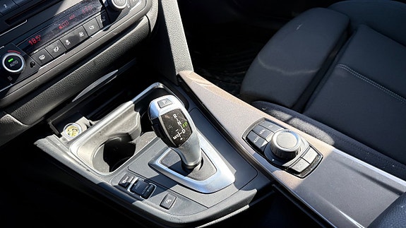 BMW 318 16 of 28