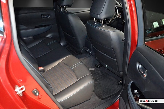 Nissan Leaf 10 of 18