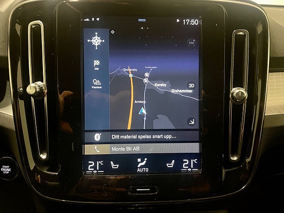 Volvo XC40 12 of 18
