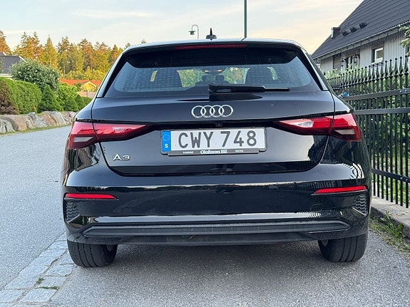 Audi A3 4 of 12