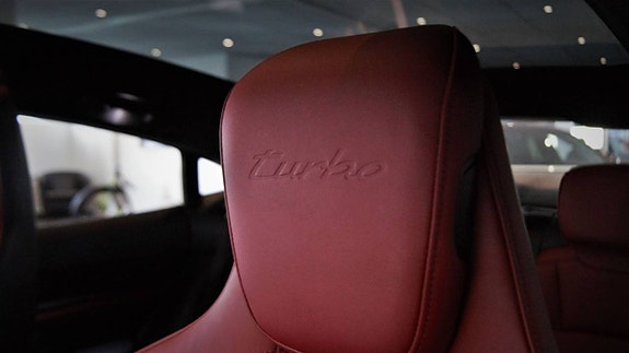 Porsche Taycan Turbo 15 of 21