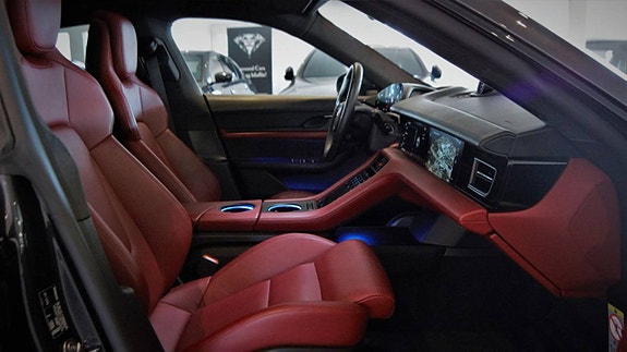 Porsche Taycan Turbo 19 of 21