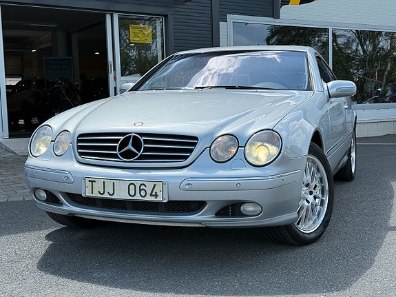 Mercedes-Benz CL500 2 of 5