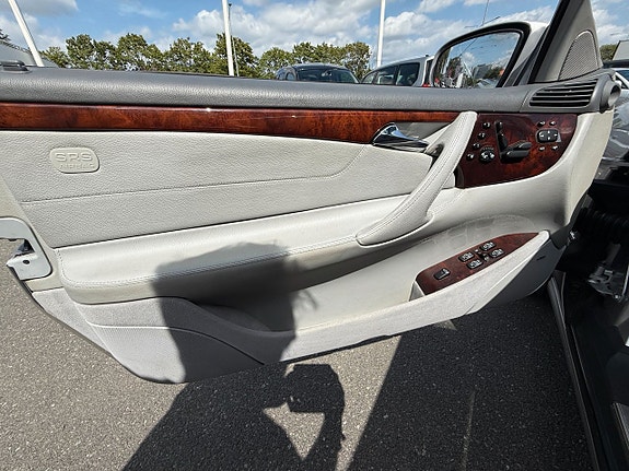 Mercedes-Benz CL500 11 of 15