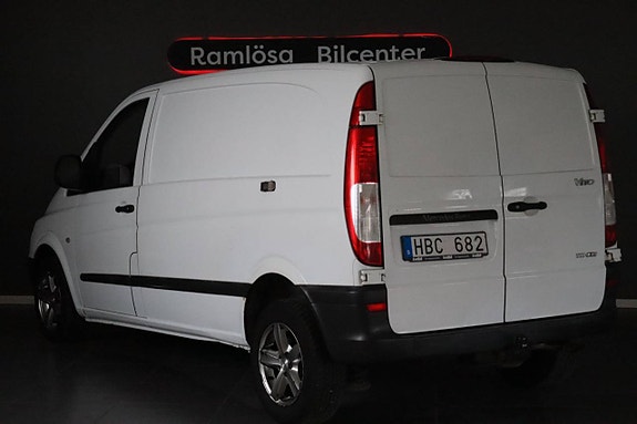 Mercedes-Benz Vito 108 4 of 18