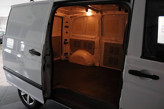 Mercedes-Benz Vito 108 12 of 18
