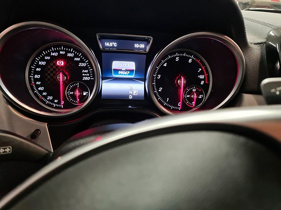 Mercedes-Benz GLE43 5 of 6