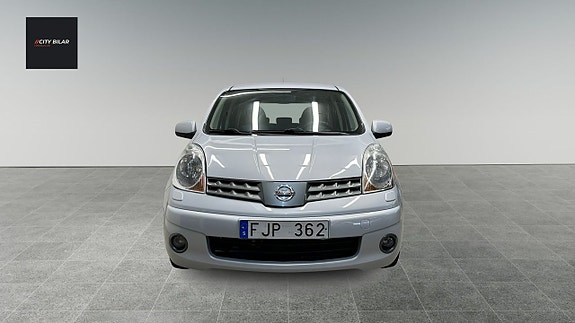 Nissan Note 2 of 14