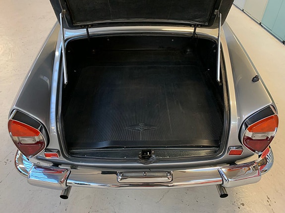 Lancia Flaminia 12 of 26