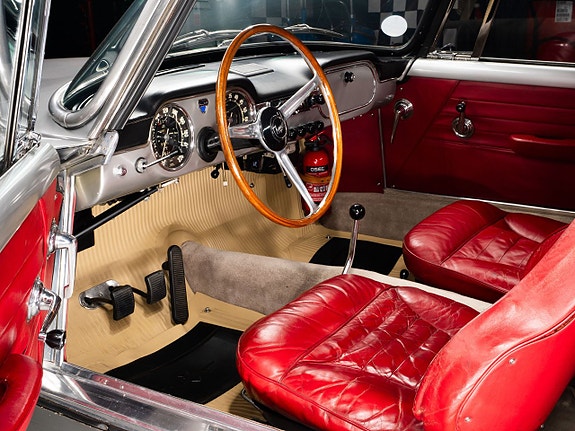 Lancia Flaminia 6 of 26