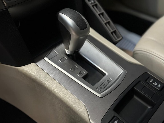 Subaru Outback 13 of 30