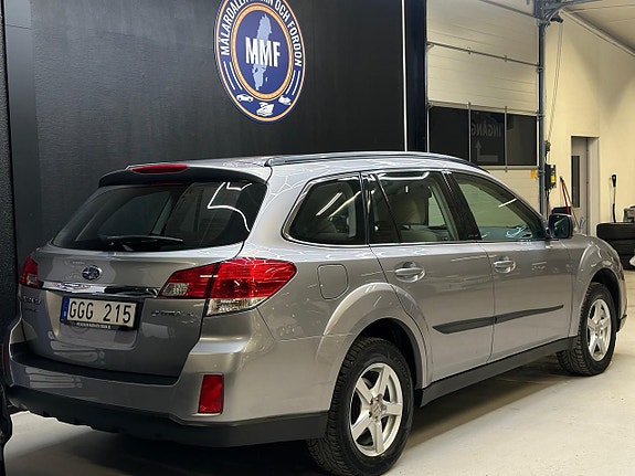 Subaru Outback 27 of 30