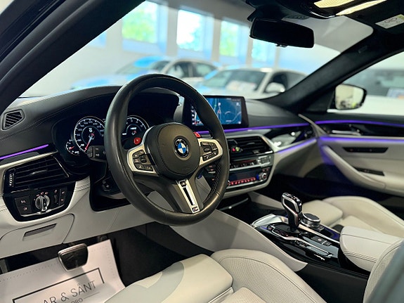 BMW M5 10 of 27