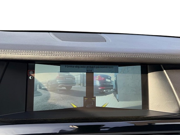 BMW 750i 20 of 23
