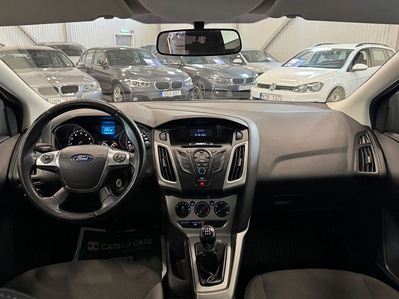 Ford Focus 15 of 21