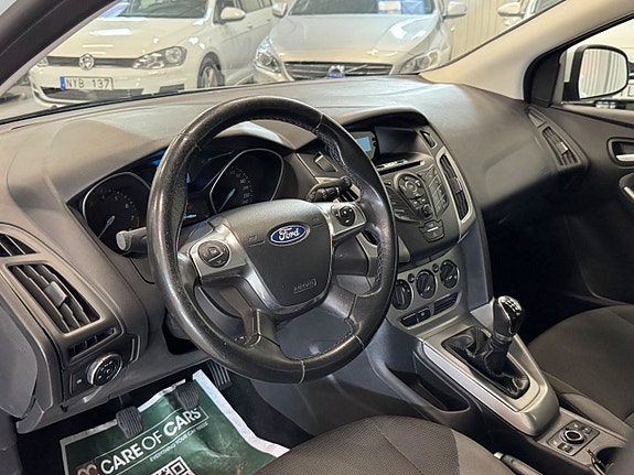 Ford Focus 12 of 21