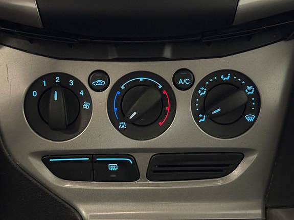 Ford Focus 19 of 21