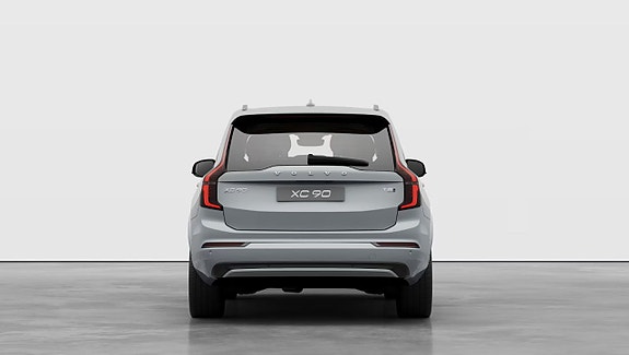 Volvo XC90 5 of 14