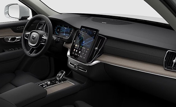 Volvo XC90 7 of 14