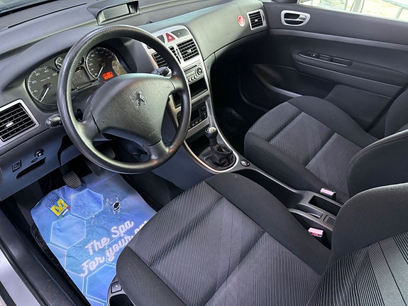Peugeot 307 16 of 23