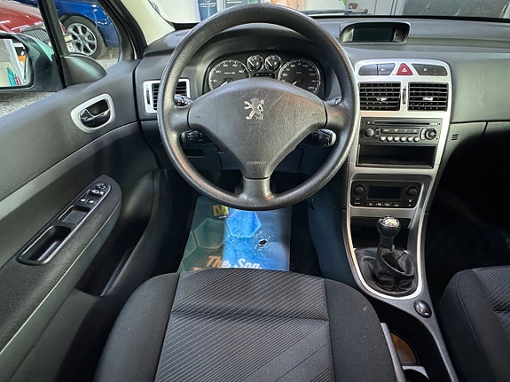 Peugeot 307 13 of 23