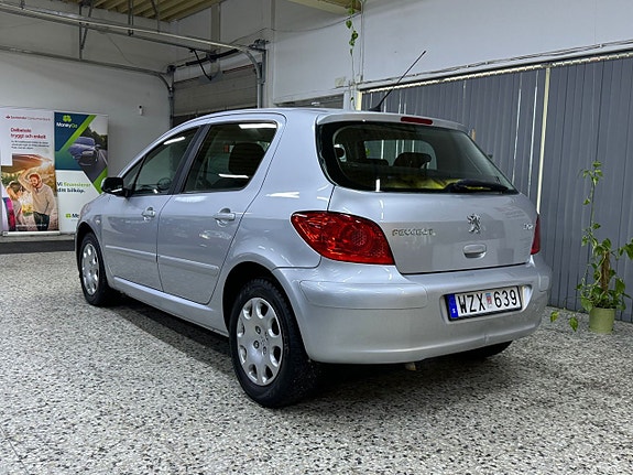 Peugeot 307 5 of 23