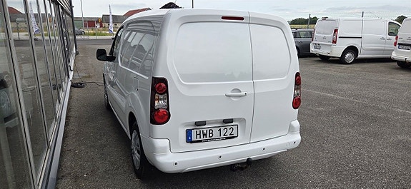 Peugeot Partner 8 of 17