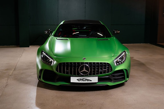 Mercedes-Benz AMG GT R 5 of 5