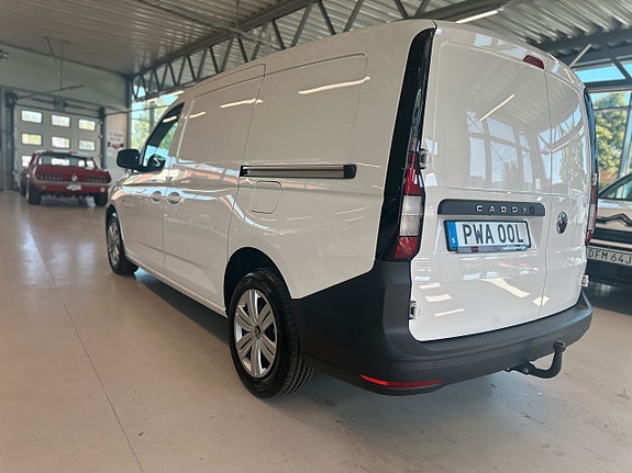 Volkswagen Caddy Maxi 3 of 5