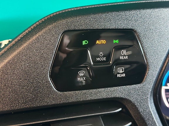 Volkswagen Caddy Maxi 25 of 26